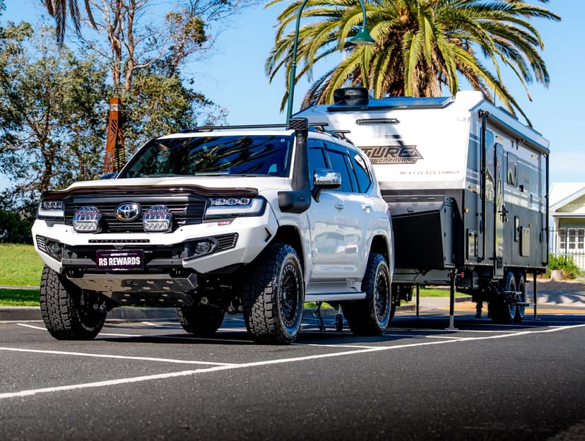 300 SERIES & CARAVAN OR $250,000 CASH